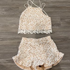 Women’s Two Piece Outfit Size Small